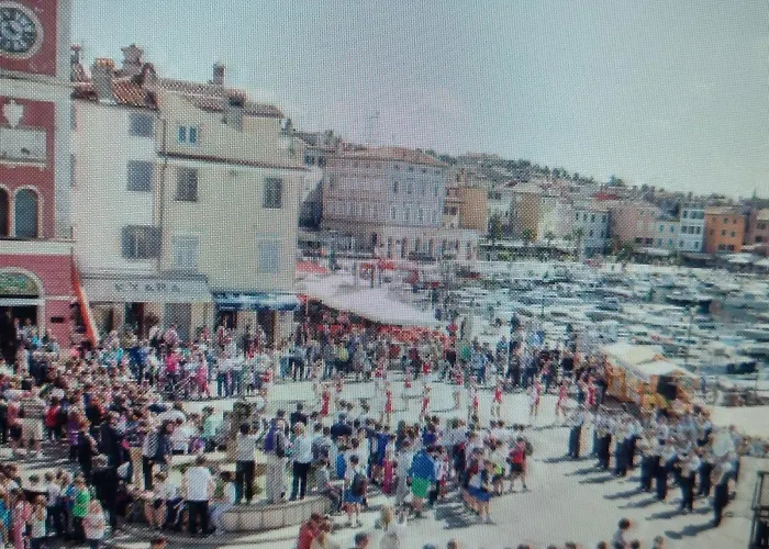 Akaju アパート ロヴィンスコ・セロ